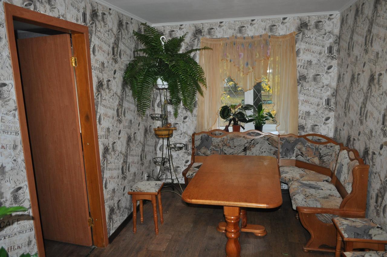 Hostel Bayit Krementsjoek Buitenkant foto